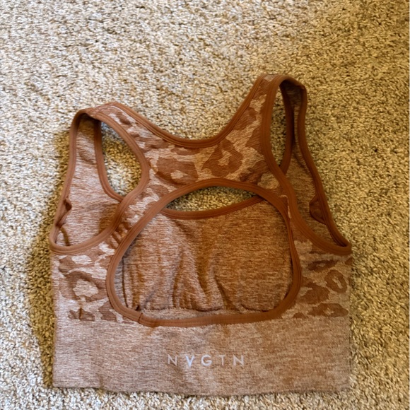 Nvgtn Seamless Sports Bra - Picture 2 of 3